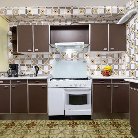 Apartment Anagabu 5h Only Families